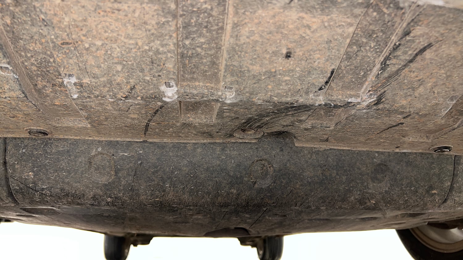 Used 2023 Honda City V Petrol MT Petrol Manual extra FRONT LEFT UNDERBODY VIEW