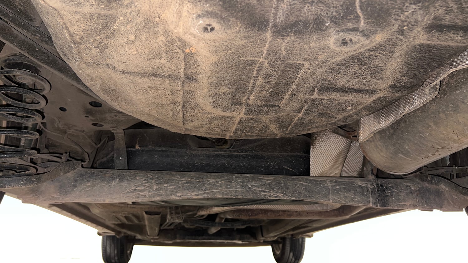 Used 2020 Ford Figo Aspire Titanium1.5 TDCi Diesel Manual extra REAR UNDERBODY VIEW (TAKEN FROM REAR)
