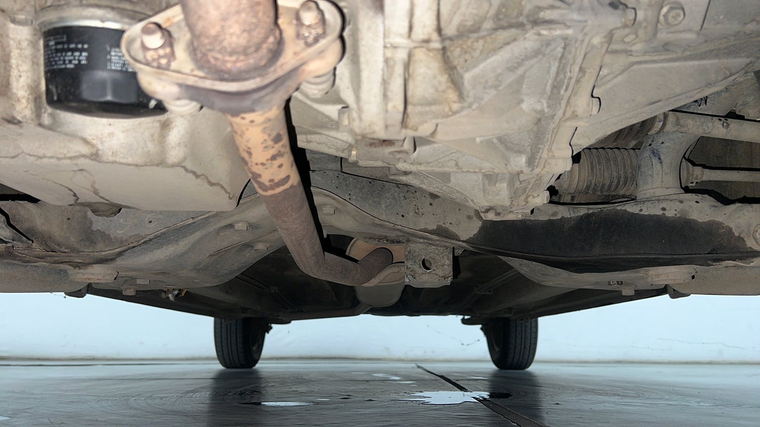 Used 2016 Maruti Suzuki Celerio ZXI (O) AMT Petrol Automatic extra FRONT LEFT UNDERBODY VIEW