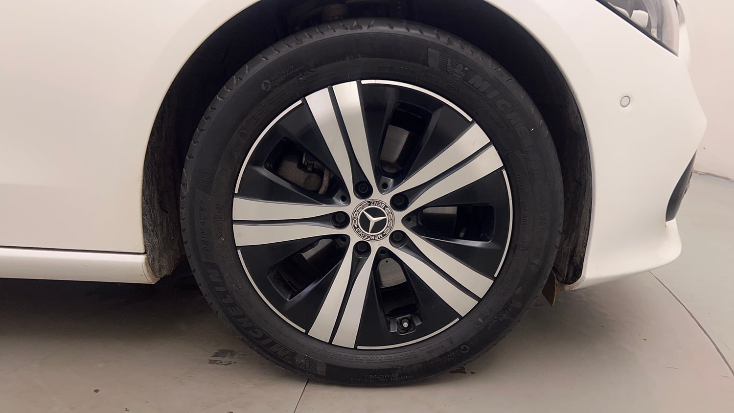 Used 2022 Mercedes-Benz C-Class C 200 Petrol Automatic tyres RIGHT FRONT TYRE RIM VIEW