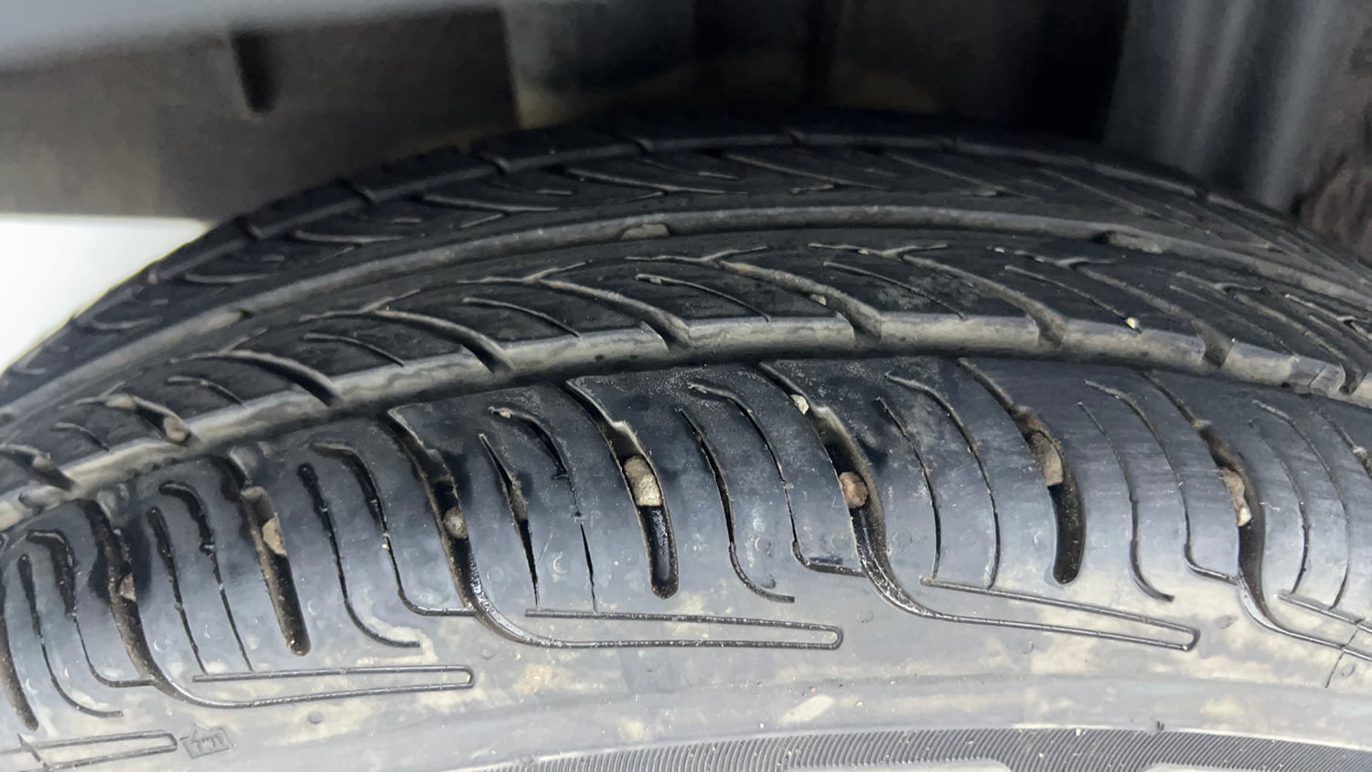 Used 2020 Renault Triber RXT Petrol Manual tyres RIGHT REAR TYRE TREAD VIEW