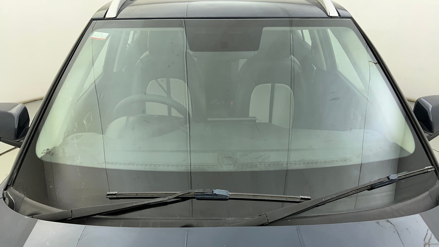 Used 2019 Hyundai Venue SX Plus 1.0 Turbo DCT Petrol Automatic exterior FRONT WINDSHIELD VIEW