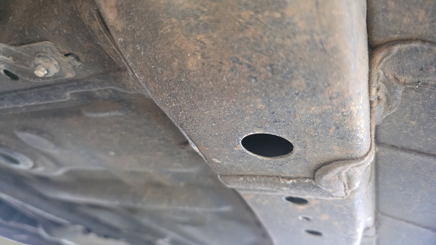 Used 2018 Maruti Suzuki Swift VDi Diesel Manual extra REAR RIGHT UNDERBODY VIEW