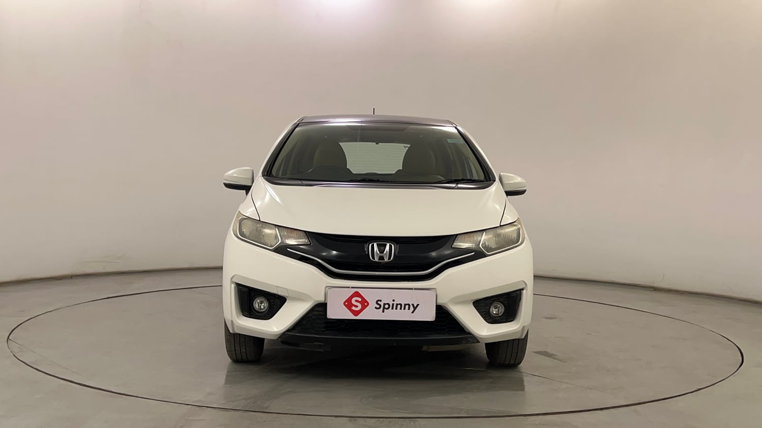 Used 2015 Honda Jazz SV Petrol Petrol Manual exterior FRONT VIEW