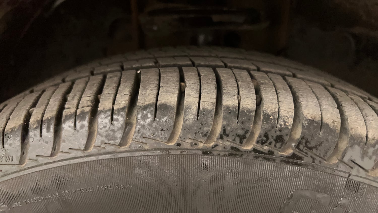 Used 2019 Tata Tiago Revotron XZA Plus Petrol Automatic tyres RIGHT FRONT TYRE TREAD VIEW