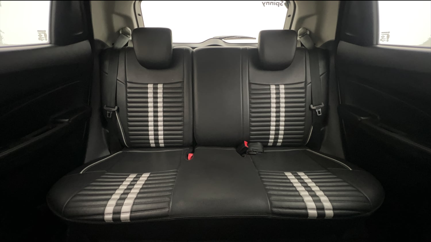 Used 2022 Maruti Suzuki Swift ZXi Petrol Manual interior REAR SEAT CONDITION VIEW