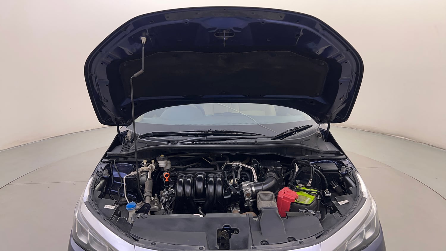 Used 2023 Honda City V Petrol MT Petrol Manual engine ENGINE & BONNET OPEN FRONT VIEW