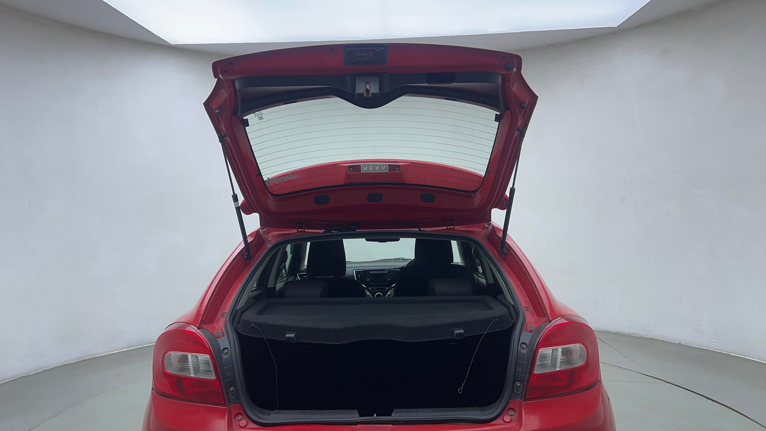 Used 2017 Maruti Suzuki Baleno Zeta 1.2 AT Petrol Automatic interior DICKY DOOR OPEN VIEW