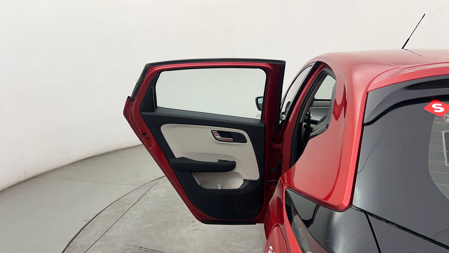 Used 2022 Tata Altroz XZA Petrol Petrol Automatic interior LEFT REAR DOOR OPEN VIEW