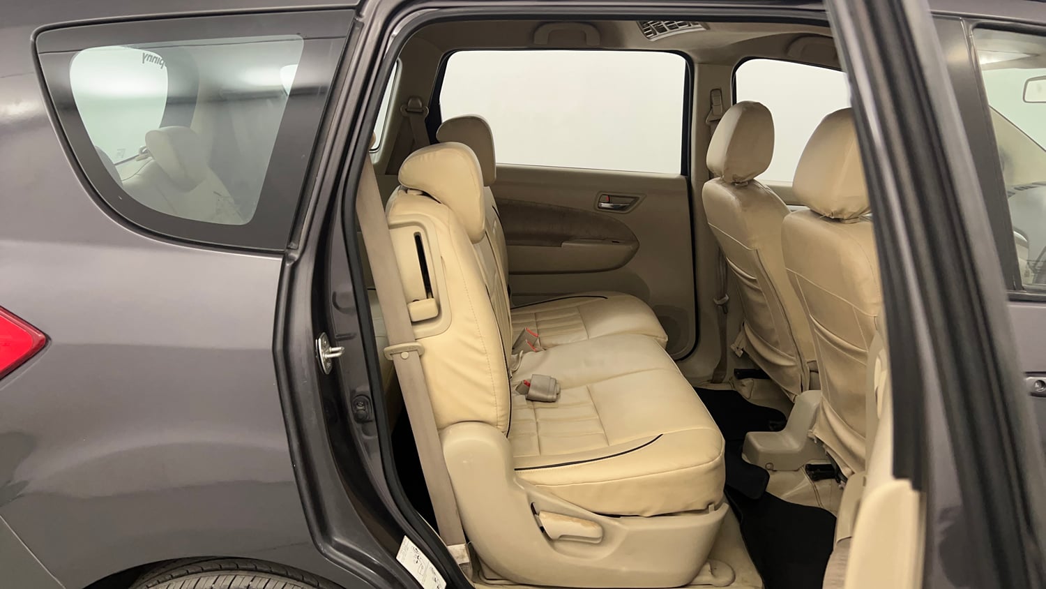 Used 2013 Maruti Suzuki Ertiga Vxi Petrol Manual interior RIGHT SIDE REAR DOOR CABIN VIEW