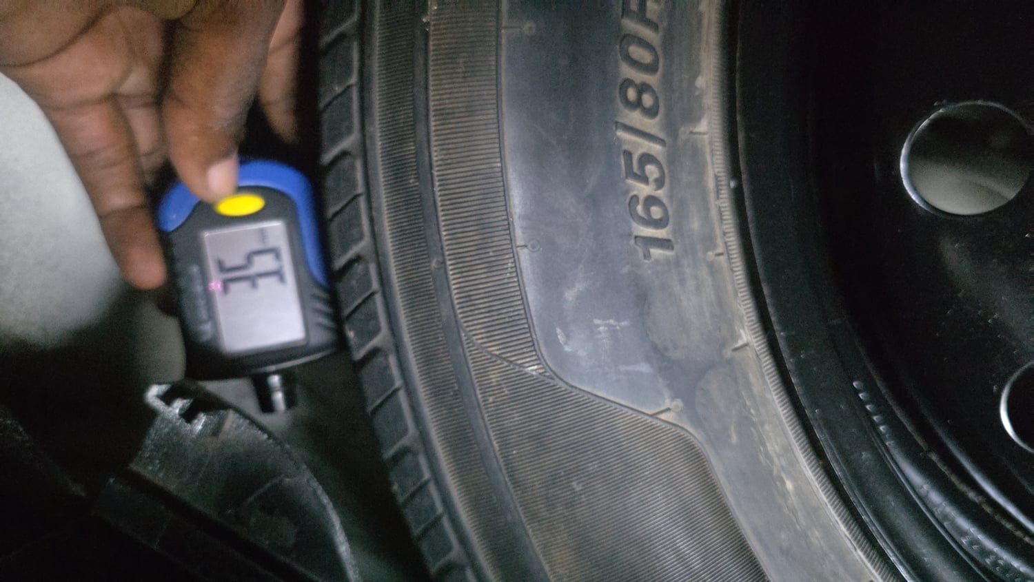 Used 2018 Maruti Suzuki Swift VDi Diesel Manual tyres SPARE TYRE VIEW