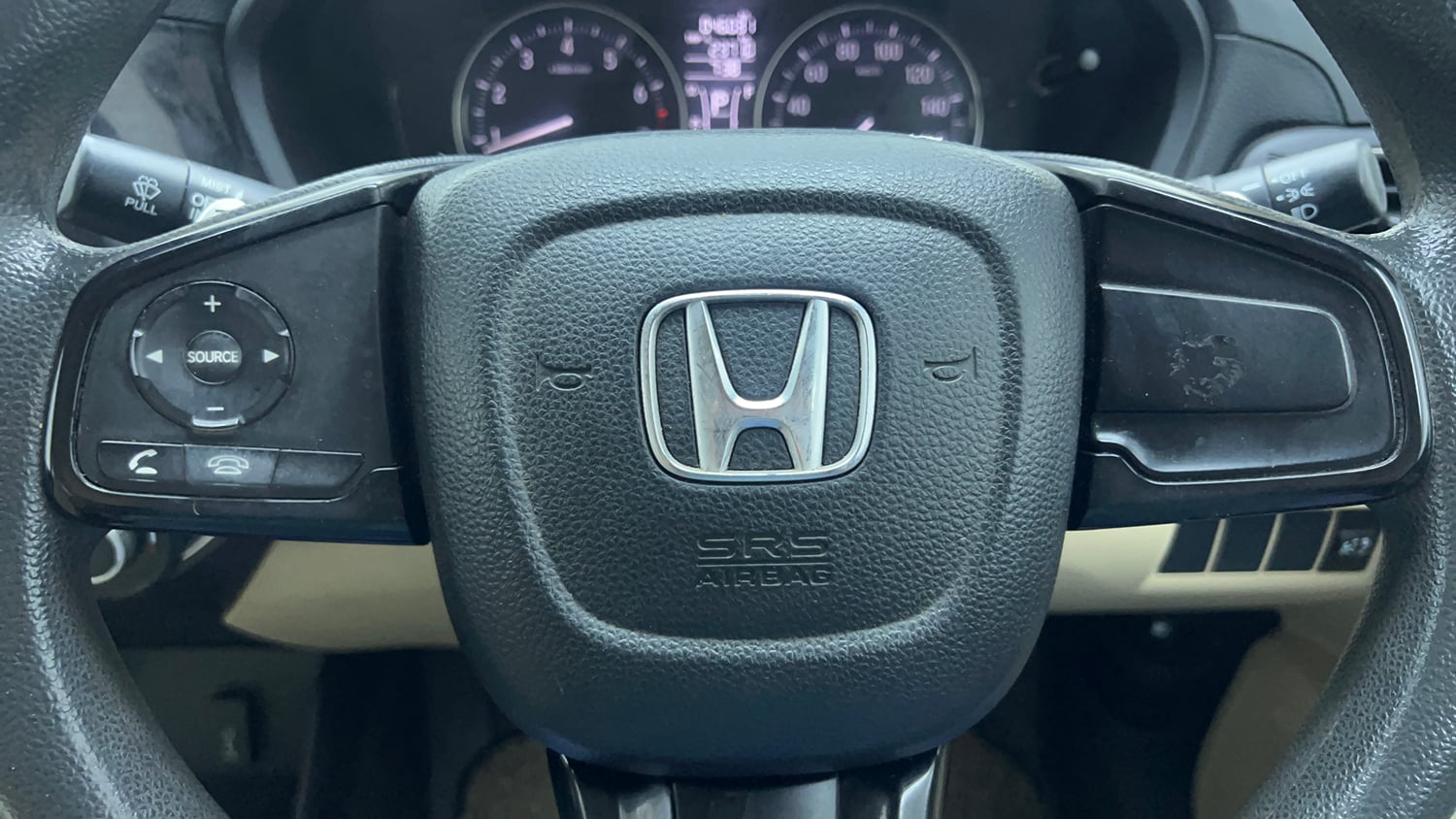 Used 2019 Honda Amaze 1.2 V CVT Petrol Petrol Automatic top_features Airbags