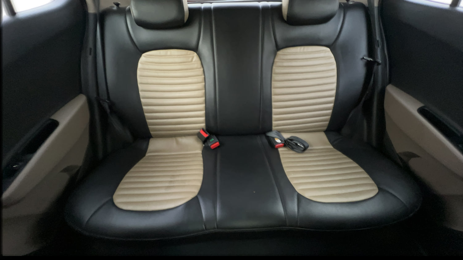 Used 2019 Hyundai Grand i10 Asta 1.2 Kappa VTVT Petrol Manual interior REAR SEAT CONDITION VIEW