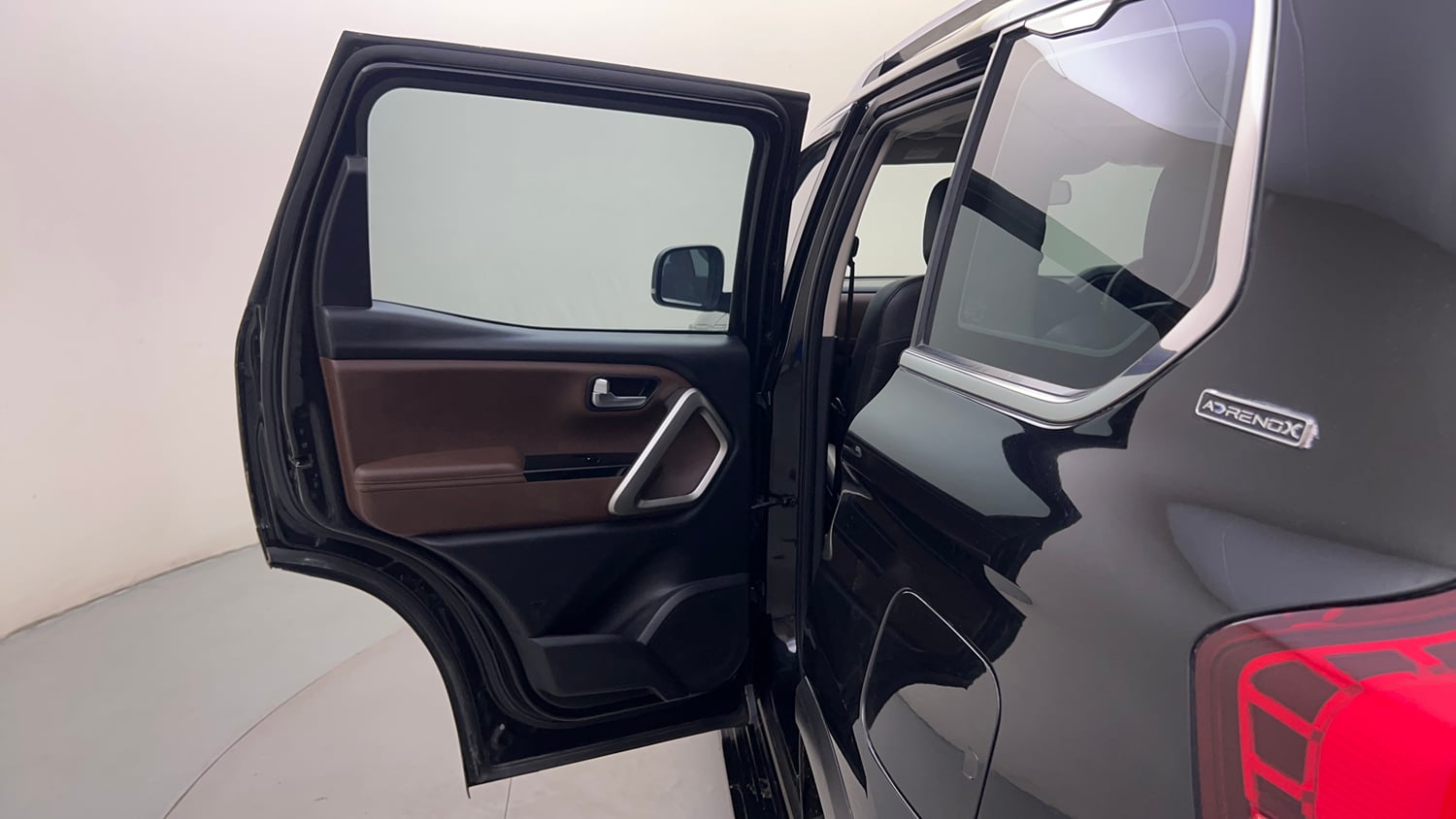 Used 2022 Mahindra Scorpio N Z8 L Petrol AT 7 STR Petrol Automatic interior LEFT REAR DOOR OPEN VIEW