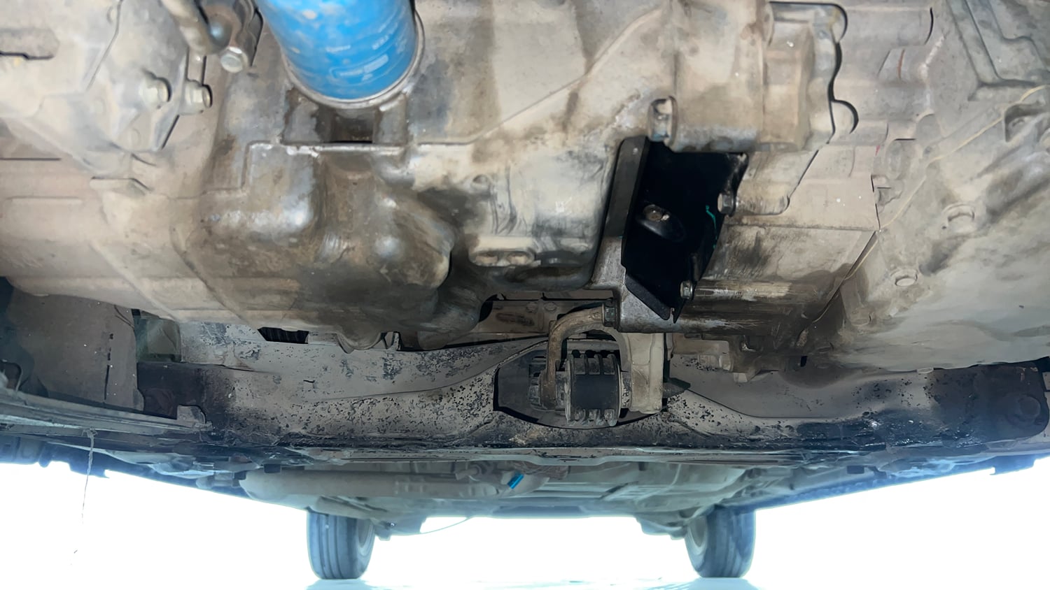 Used 2019 Honda Jazz VX CVT Petrol Petrol Automatic extra FRONT LEFT UNDERBODY VIEW