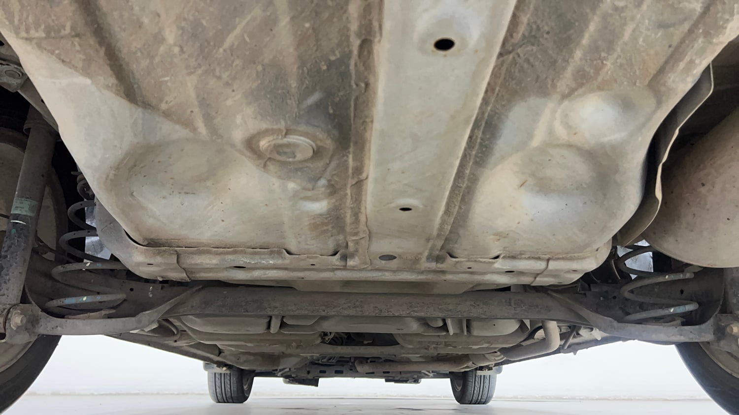 Used 2020 Honda City V Petrol Petrol Manual extra REAR UNDERBODY VIEW (TAKEN FROM REAR)