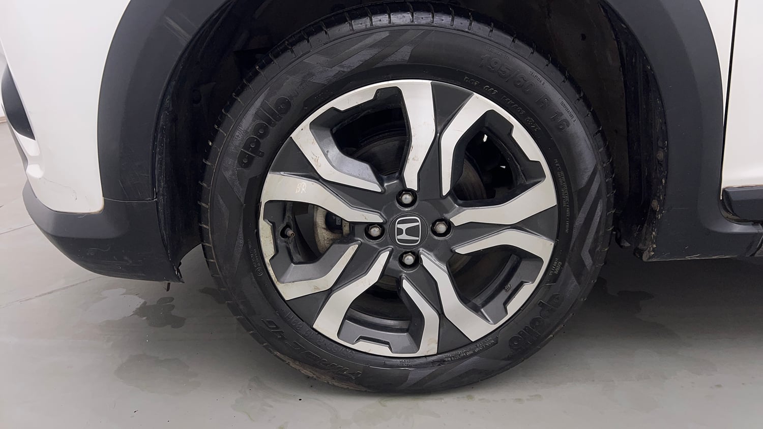 Used 2019 Honda WR-V VX MT Petrol Petrol Manual tyres LEFT FRONT TYRE RIM VIEW