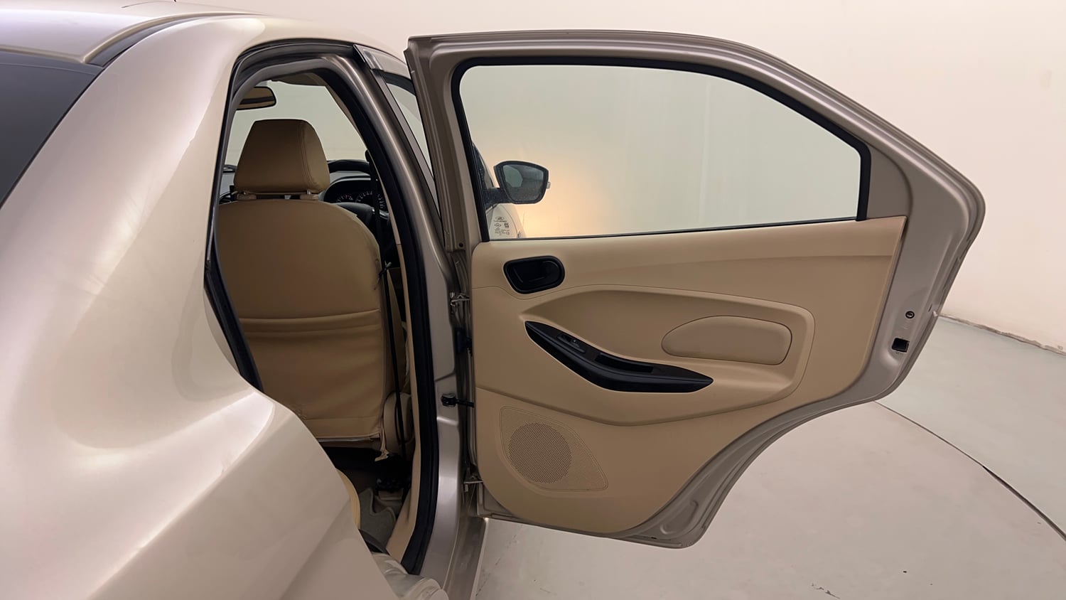 Used 2020 Ford Figo Aspire Titanium1.5 TDCi Diesel Manual interior RIGHT REAR DOOR OPEN VIEW