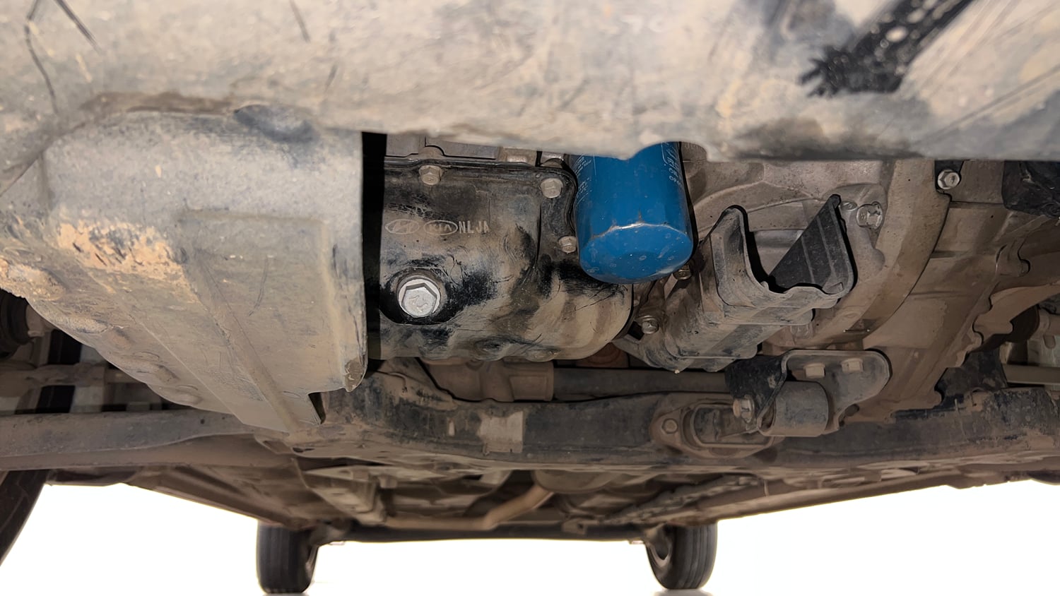 Used 2019 Hyundai Grand i10 Asta 1.2 Kappa VTVT Petrol Manual extra FRONT LEFT UNDERBODY VIEW