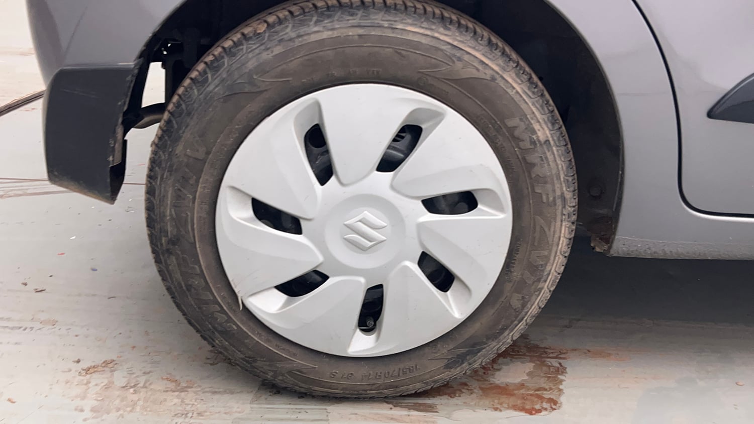 Used 2019 Maruti Suzuki Celerio ZXi (O) AMT Petrol Automatic tyres RIGHT REAR TYRE RIM VIEW