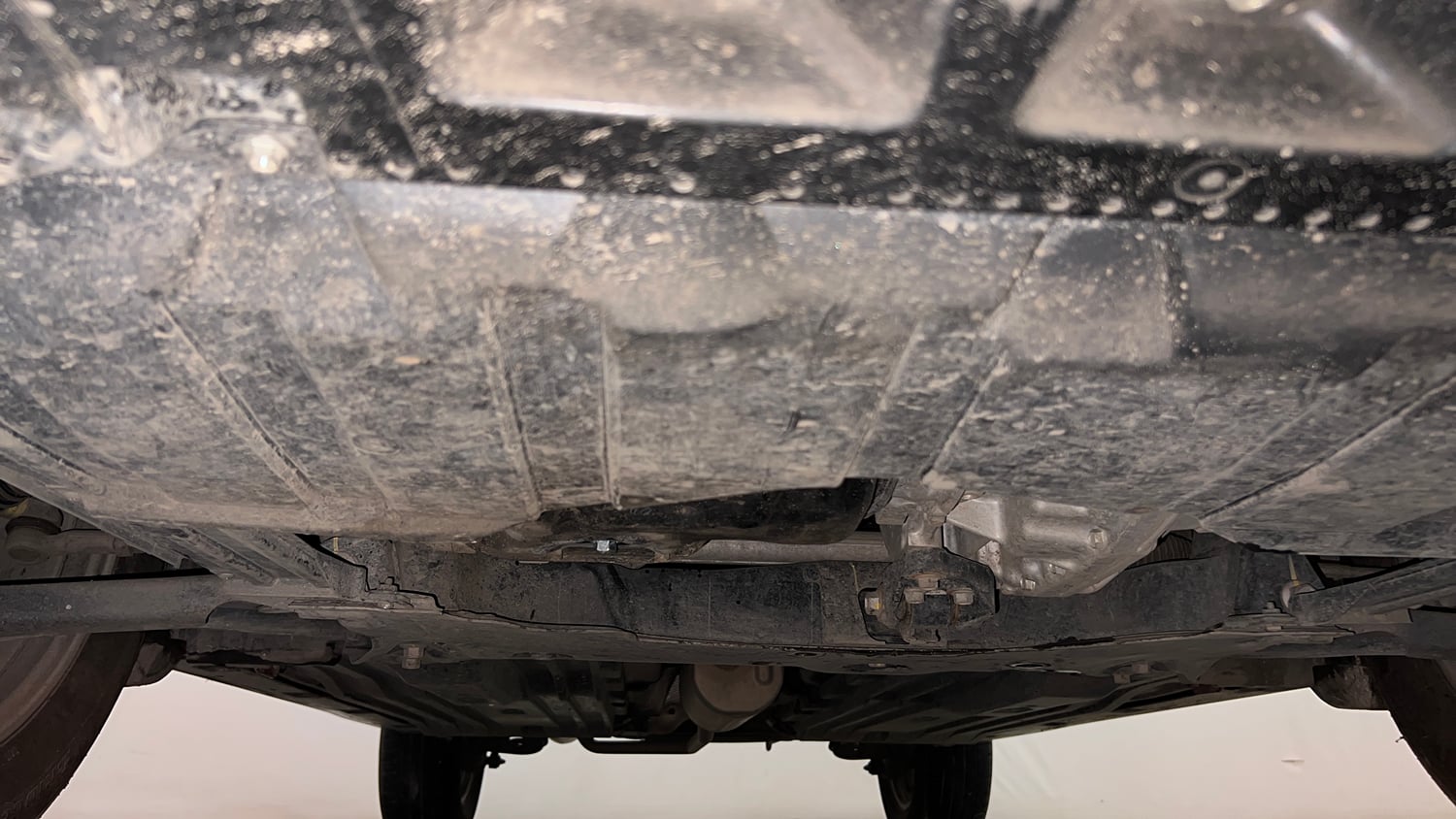 Used 2024 Toyota Urban Cruiser Hyryder V Hybrid Dual Tone Hybrid Automatic extra FRONT LEFT UNDERBODY VIEW