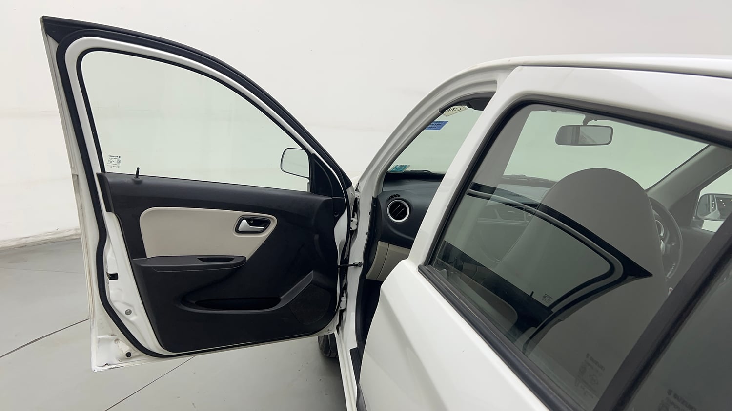 Used 2020 Maruti Suzuki Alto 800 LXi CNG Cng Manual interior LEFT FRONT DOOR OPEN VIEW