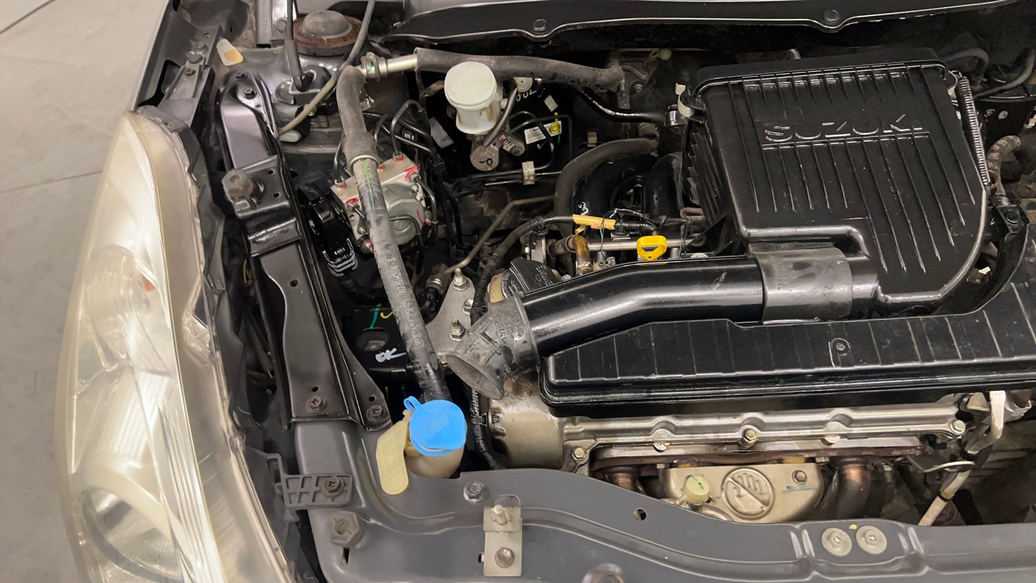 Used 2013 Maruti Suzuki Swift Dzire ZXI Petrol Manual engine ENGINE RIGHT SIDE VIEW