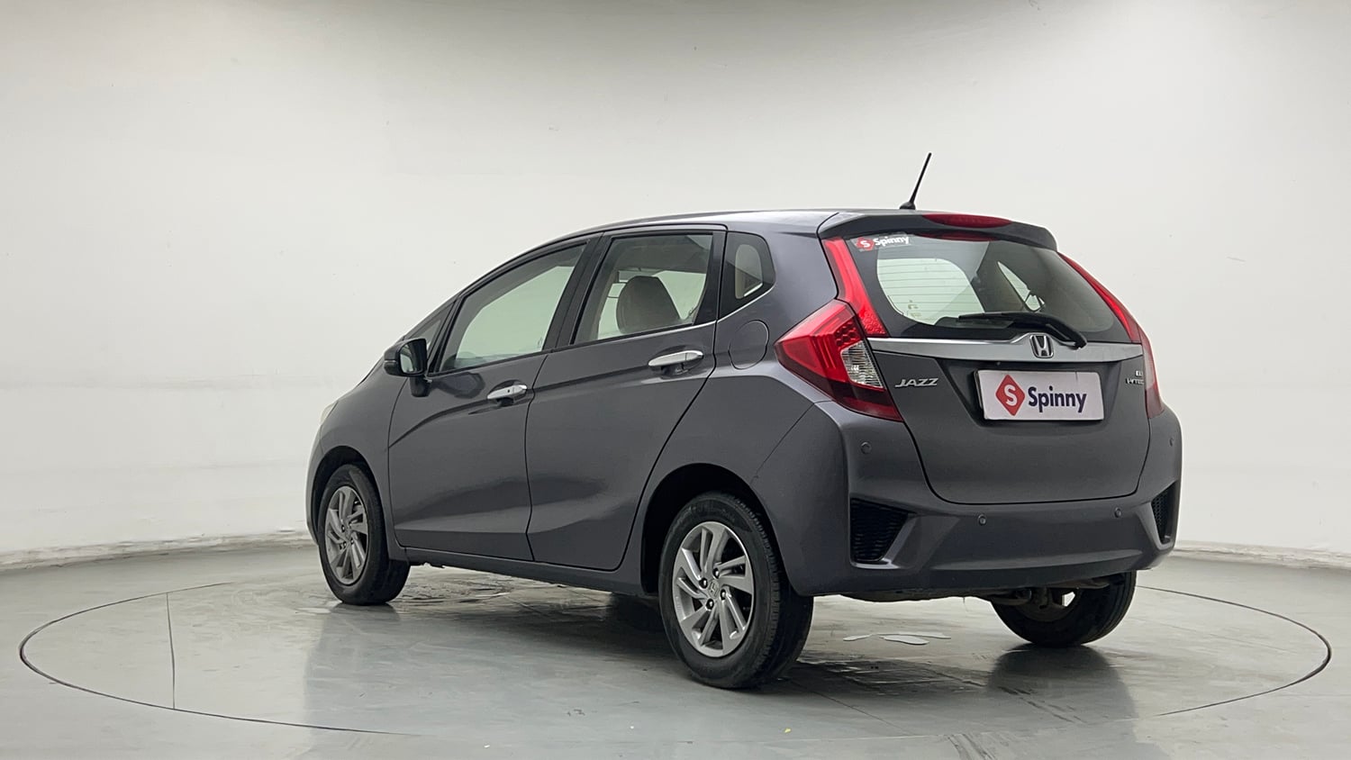 Used 2019 Honda Jazz VX CVT Petrol Petrol Automatic exterior LEFT REAR CORNER VIEW