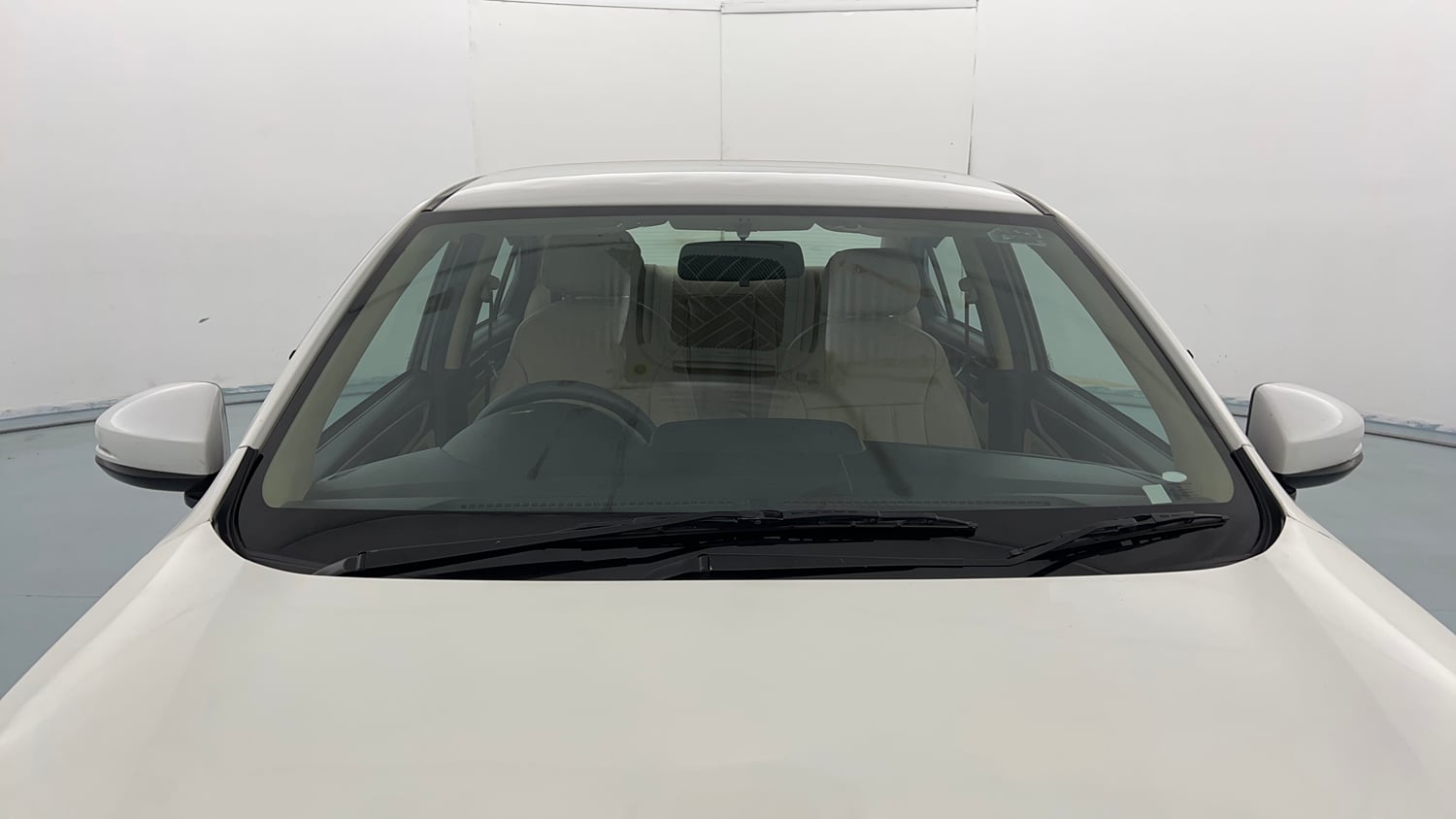 Used 2023 Honda Amaze VX 1.2 Petrol MT Petrol Manual exterior FRONT WINDSHIELD VIEW
