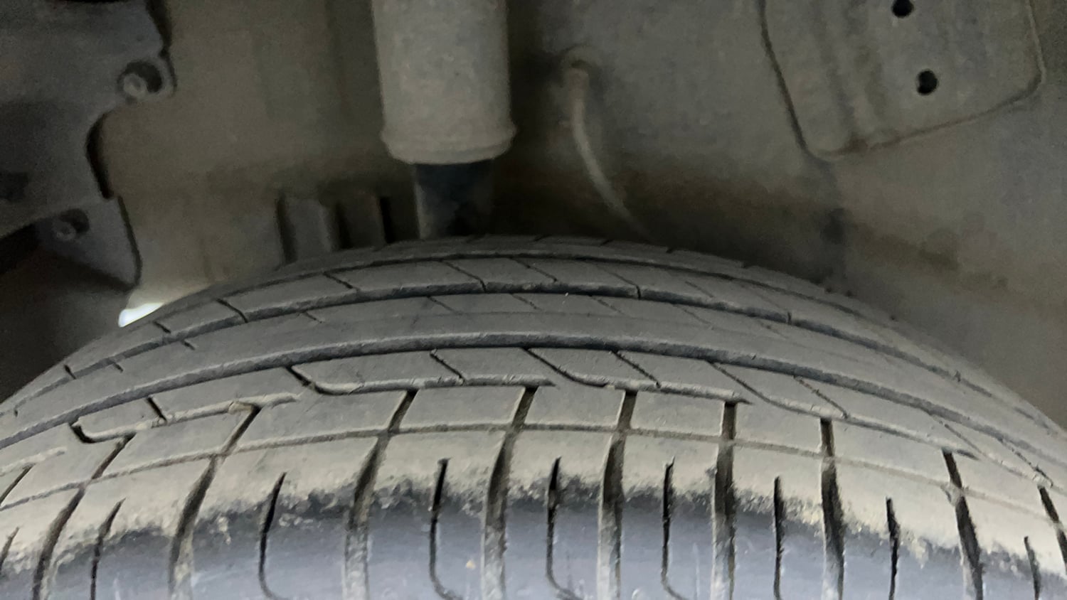 Used 2022 Tata Nexon XM (S) Diesel Diesel Manual tyres RIGHT REAR TYRE TREAD VIEW