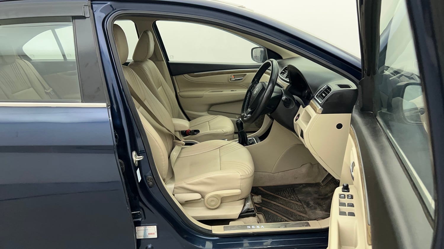 Used 2022 Maruti Suzuki Ciaz Zeta 1.5 Petrol Manual interior RIGHT SIDE FRONT DOOR CABIN VIEW