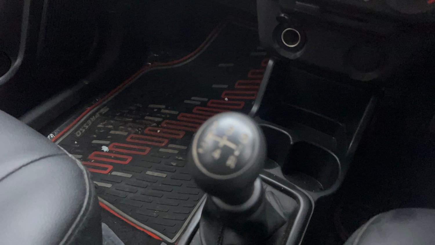Used 2022 Maruti Suzuki S-Presso VXi (O) Petrol Manual interior GEAR  KNOB VIEW
