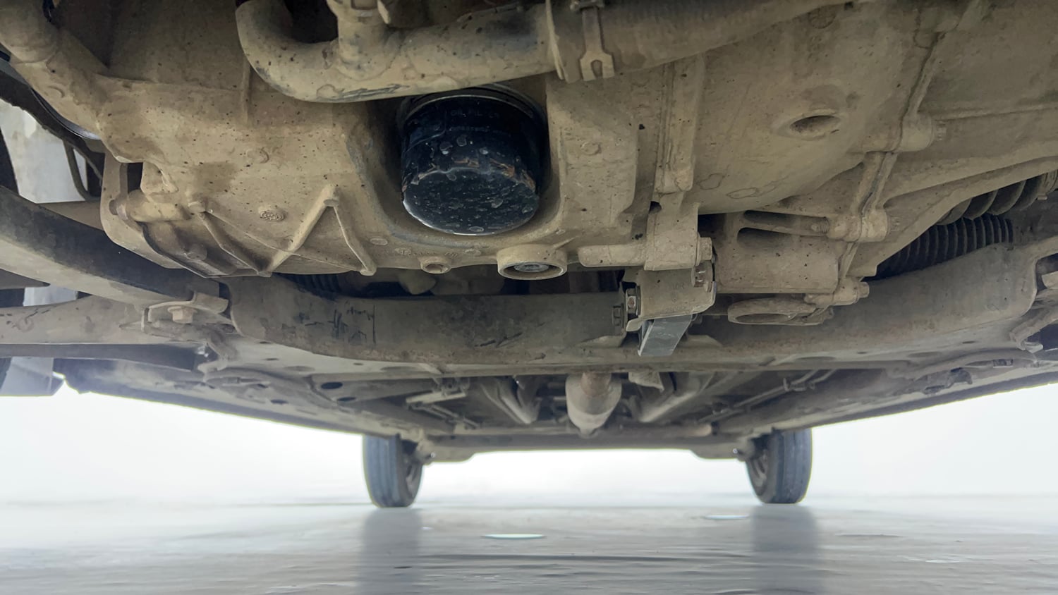 Used 2020 Renault Triber RXT Petrol Manual extra FRONT LEFT UNDERBODY VIEW