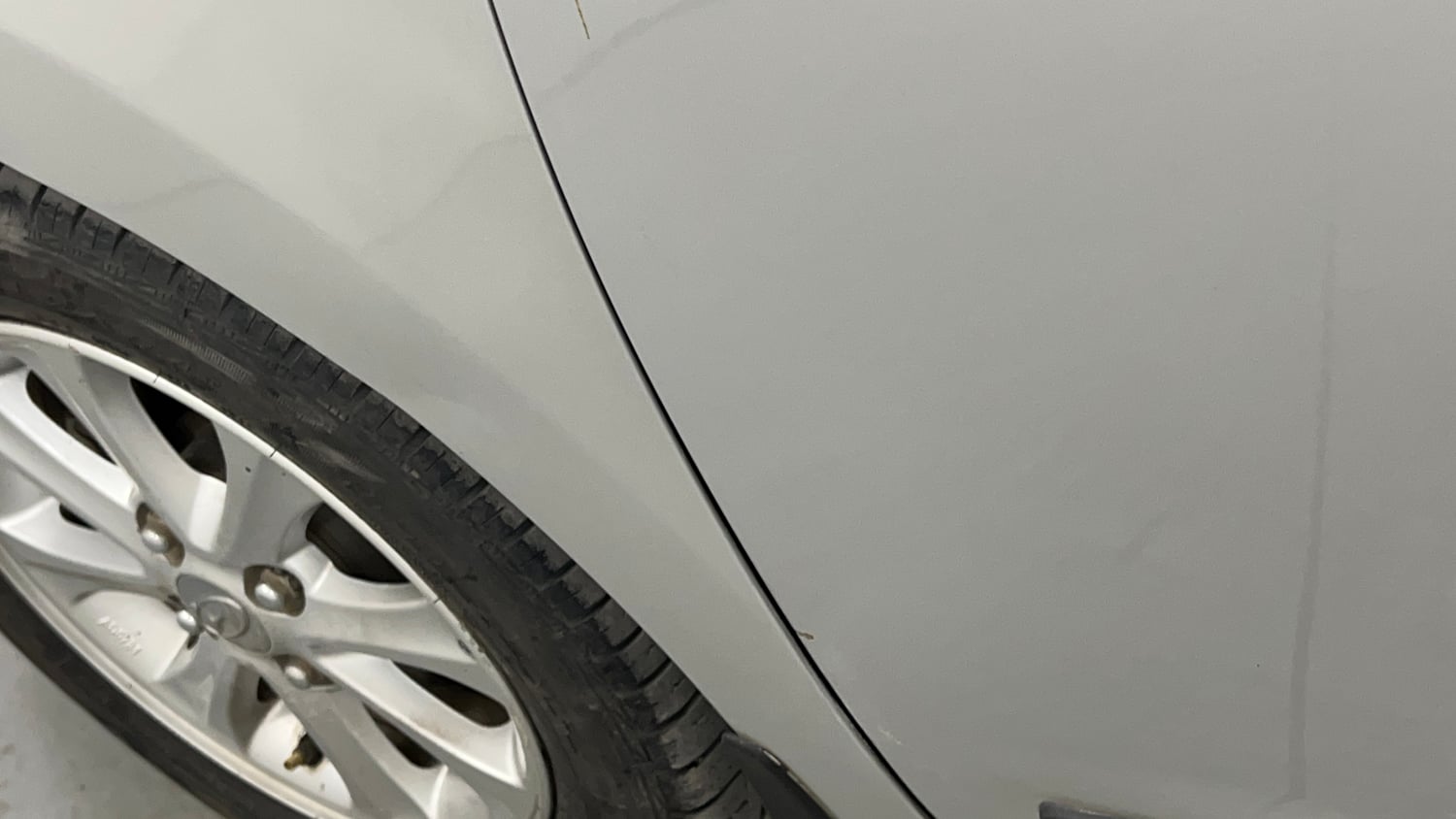 Used 2016 Hyundai Grand i10 Asta AT 1.2 Kappa VTVT Petrol Automatic dents MINOR SCRATCH