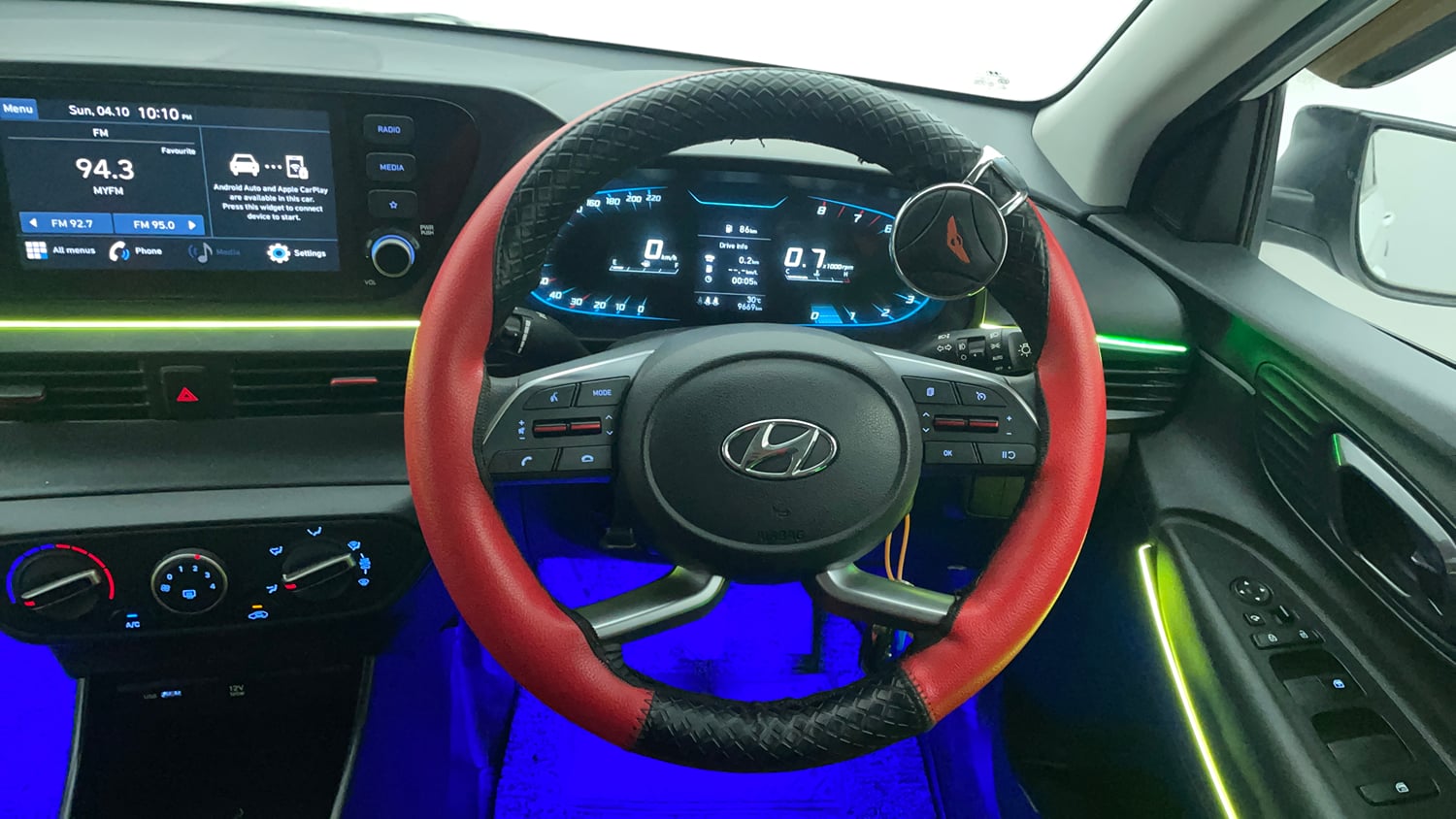 Used 2023 Hyundai i20 Sportz 1.2 MT Dual Tone Petrol Manual interior STEERING VIEW