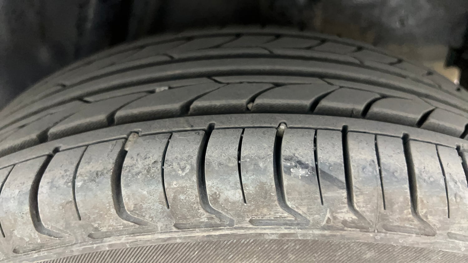 Used 2020 Honda City V Petrol Petrol Manual tyres LEFT REAR TYRE TREAD VIEW