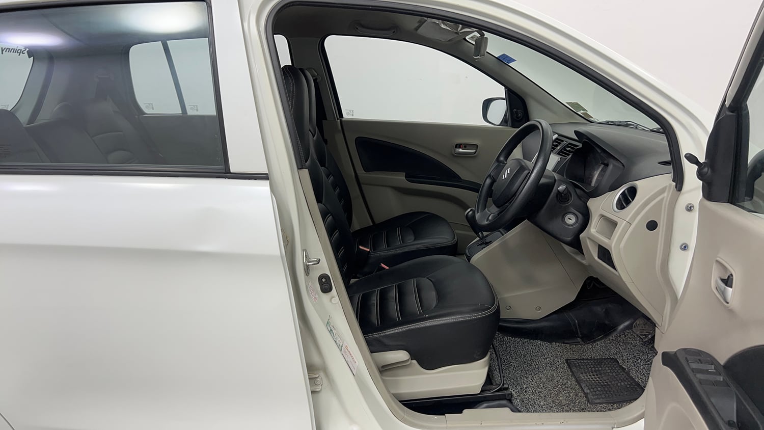 Used 2015 Maruti Suzuki Celerio VXi AMT Petrol Automatic interior RIGHT SIDE FRONT DOOR CABIN VIEW