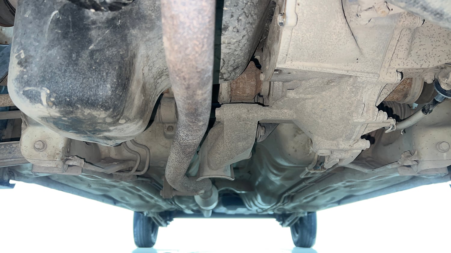 Used 2020 Maruti Suzuki Alto 800 LXi CNG Cng Manual extra FRONT LEFT UNDERBODY VIEW
