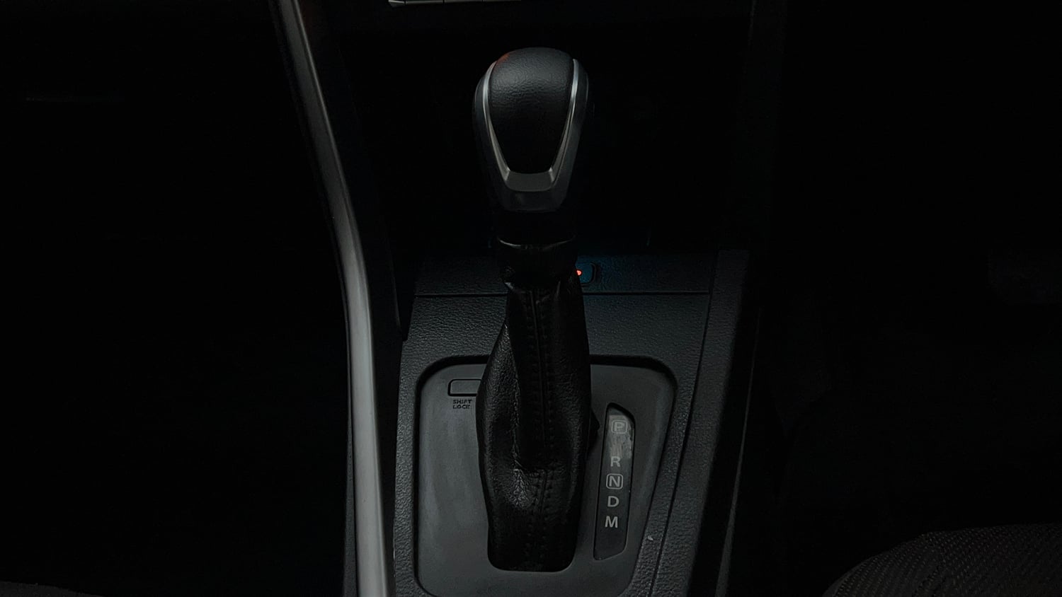Used 2023 Maruti Suzuki Brezza ZXi Plus AT Petrol Automatic interior GEAR  KNOB VIEW