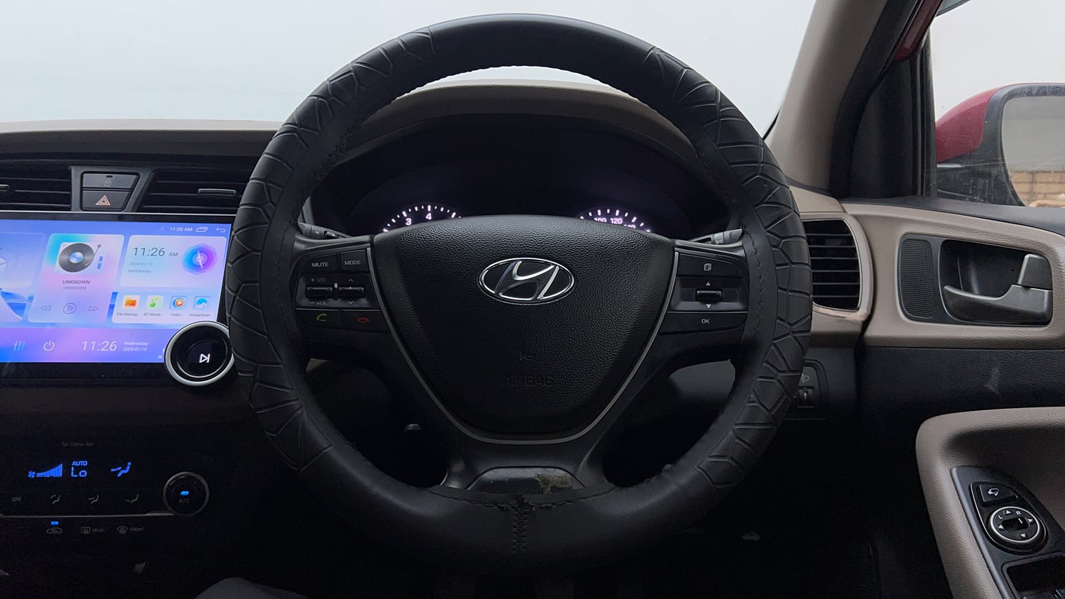 Used 2015 Hyundai Elite i20 Asta 1.2 Petrol Manual interior STEERING VIEW
