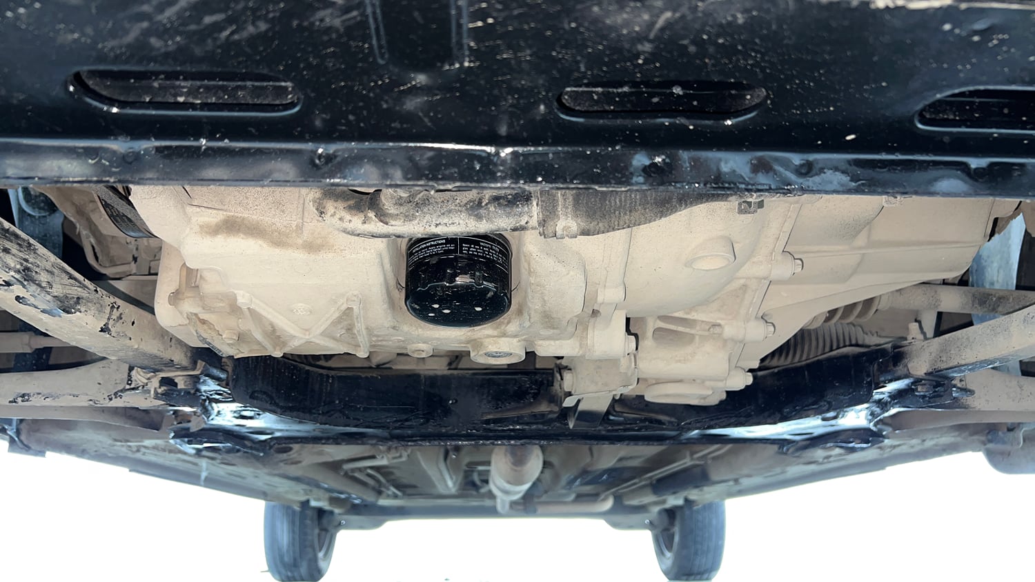 Used 2023 Nissan Magnite XE Petrol Manual extra FRONT LEFT UNDERBODY VIEW
