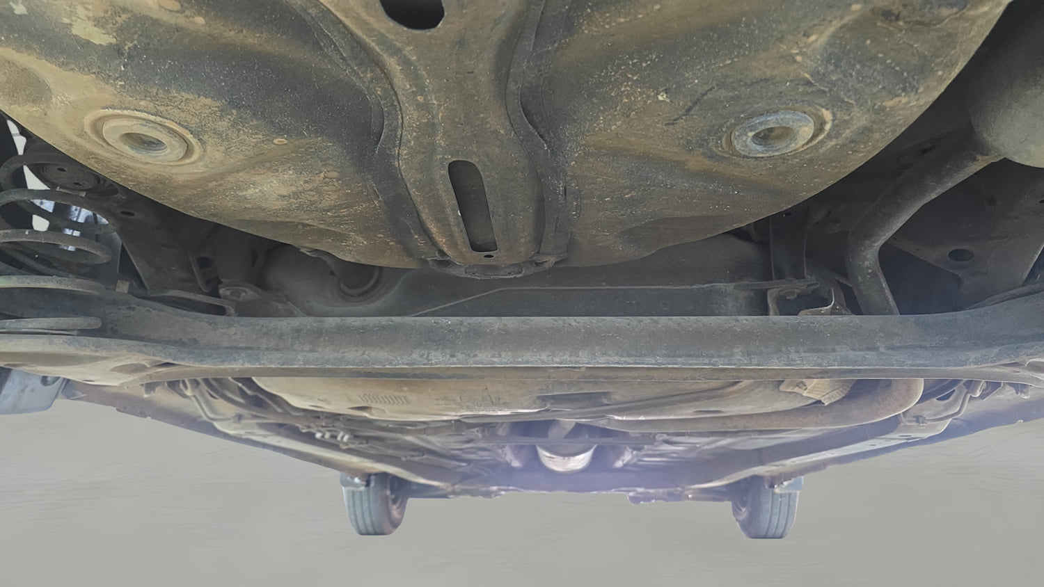 Used 2018 Maruti Suzuki Swift VDi Diesel Manual extra REAR UNDERBODY VIEW (TAKEN FROM REAR)