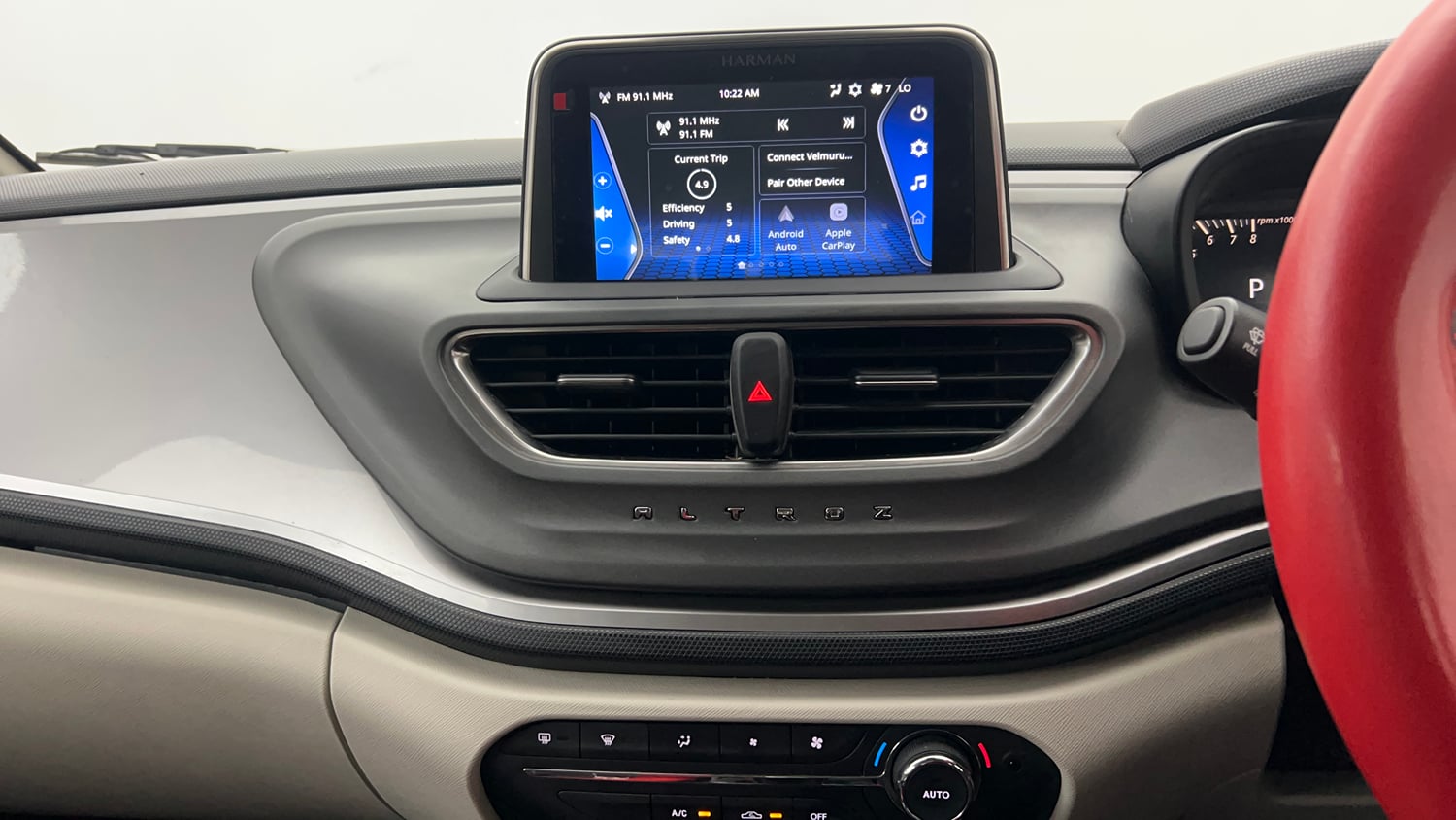Used 2022 Tata Altroz XZA Petrol Petrol Automatic interior MUSIC SYSTEM & AC CONTROL VIEW
