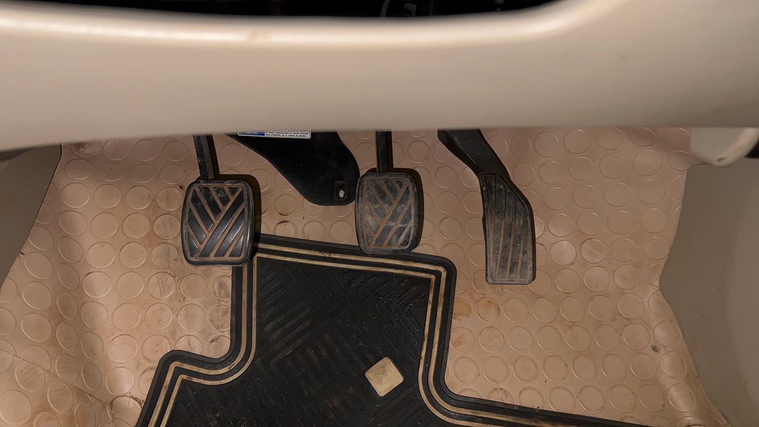 Used 2016 Maruti Suzuki Ciaz ZXI+ Petrol Manual interior PEDALS VIEW