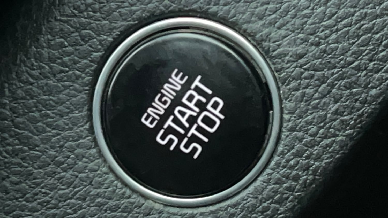 Used 2020 Kia Seltos HTK Plus 1.5 Petrol Manual top_features Keyless start