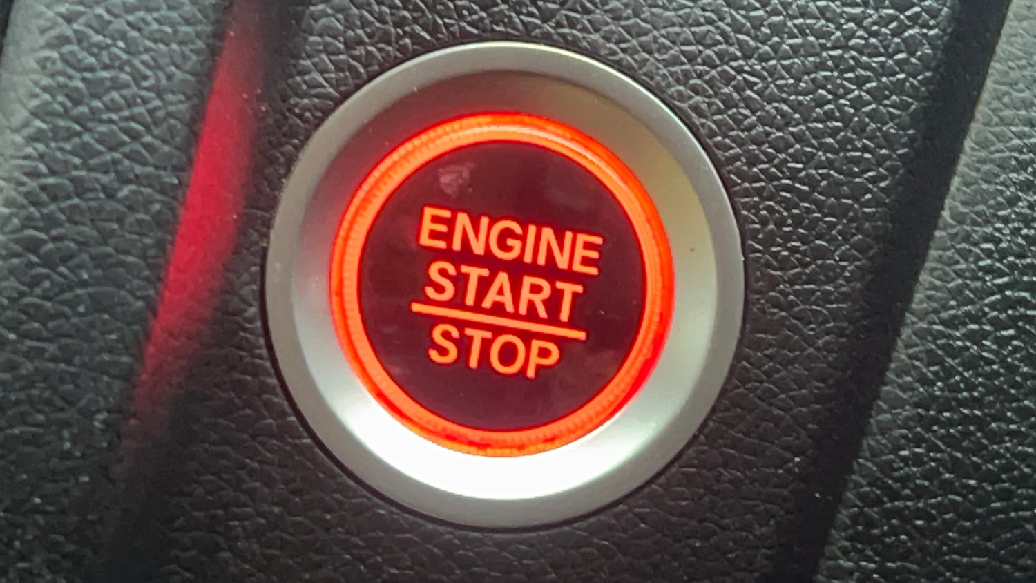 Used 2019 Honda Jazz VX CVT Petrol Petrol Automatic top_features Keyless start