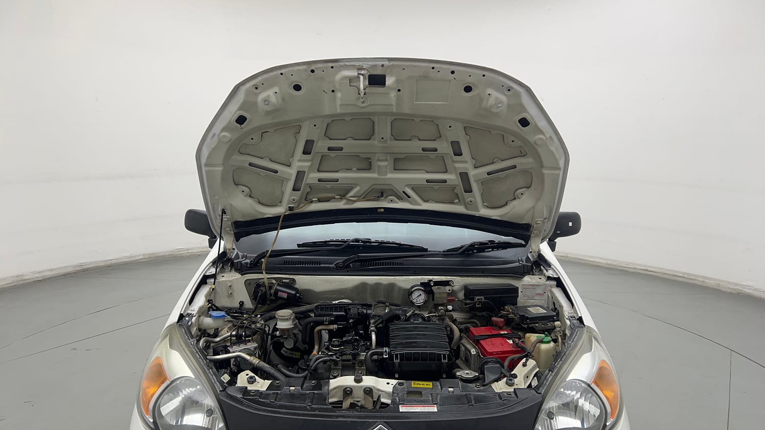 Used 2020 Maruti Suzuki Alto 800 LXi CNG Cng Manual engine ENGINE & BONNET OPEN FRONT VIEW