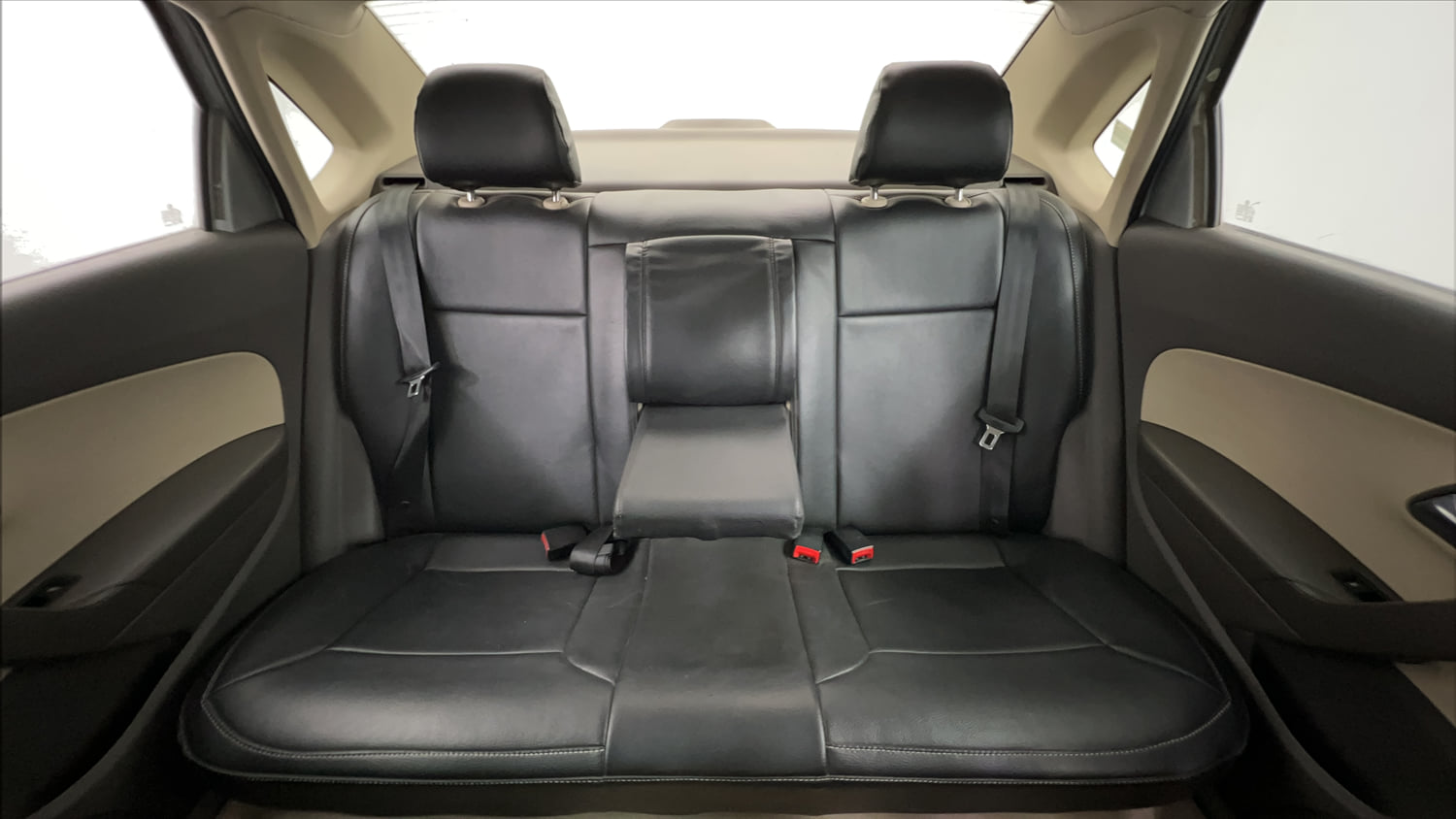 Used 2014 Volkswagen Vento Highline Diesel Diesel Manual interior REAR SEAT CONDITION VIEW