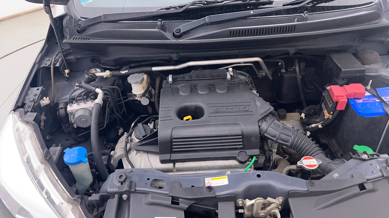 Used 2019 Maruti Suzuki Celerio ZXi (O) AMT Petrol Automatic engine ENGINE RIGHT SIDE VIEW