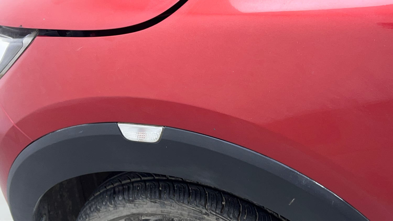 Used 2020 Renault Triber RXT Petrol Manual dents MINOR SCRATCH